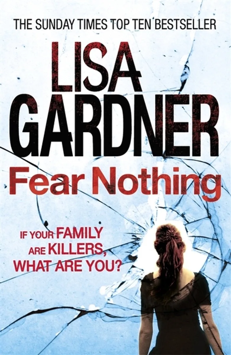 Fear Nothing fra Headline – billede af bogen