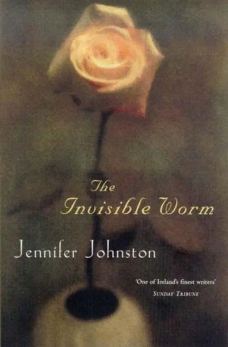 Invisible Worm van Headline – boekfoto