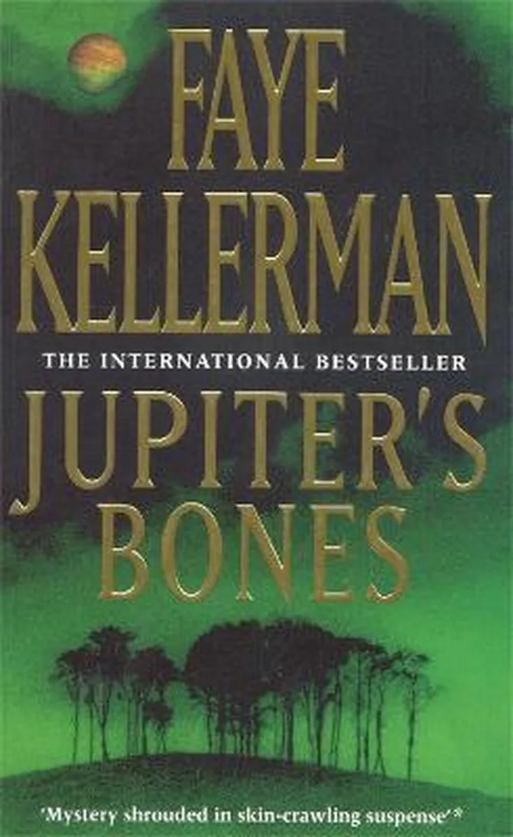 Jupiter'S Bones van Headline – boekfoto