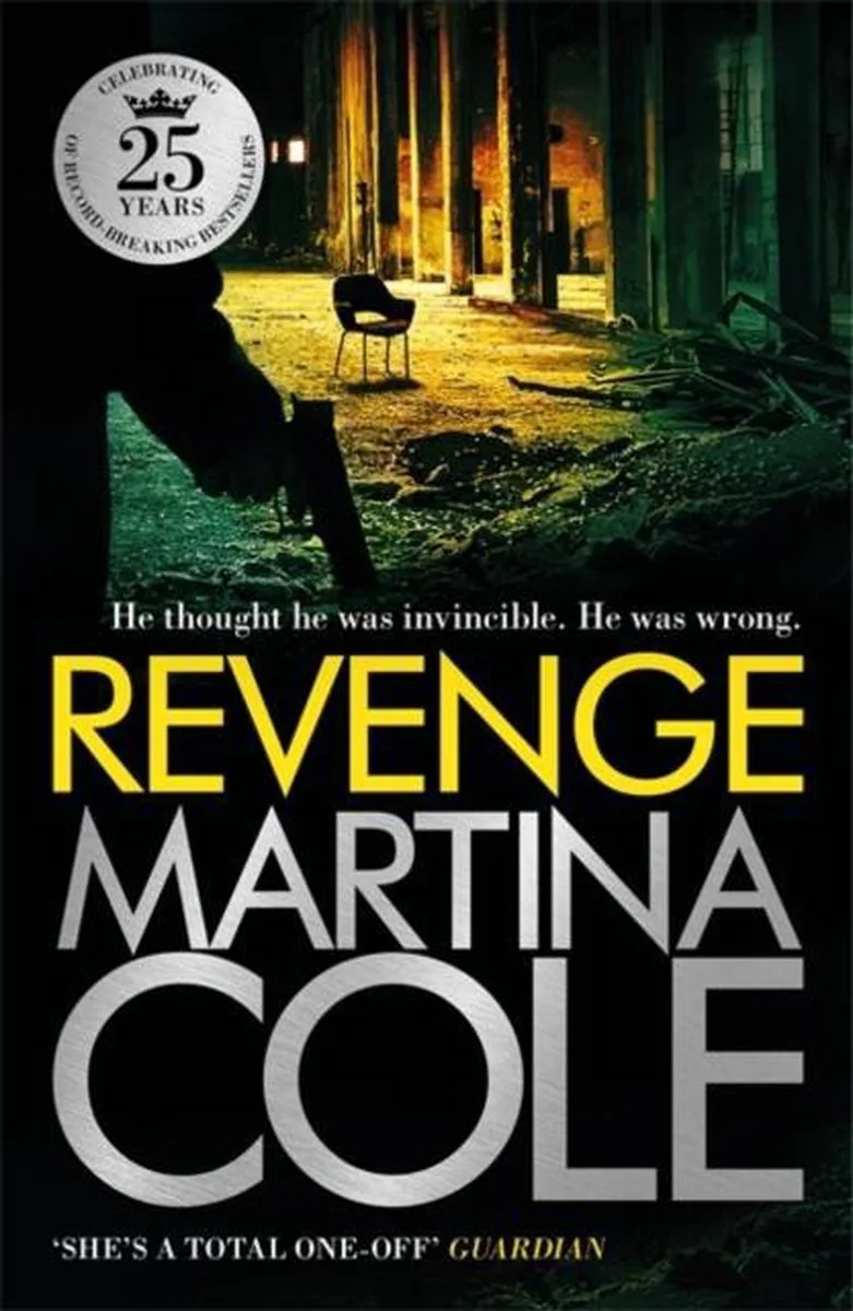 Revenge van Headline – boekfoto