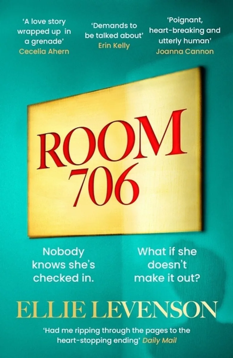 Room 706 fra Headline – billede af bogen