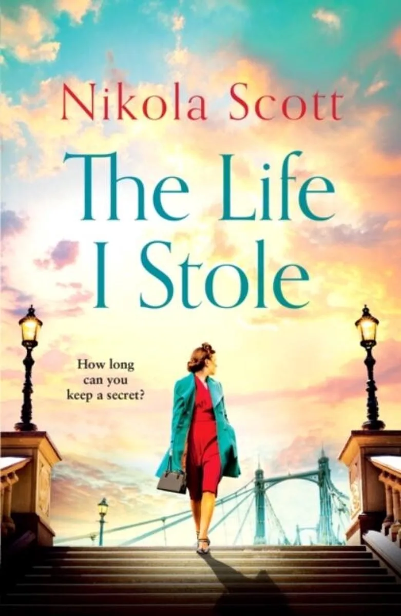 The Life I Stole von Headline – Buchfoto