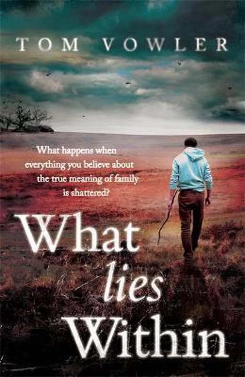 What Lies Within von Headline – Buchfoto