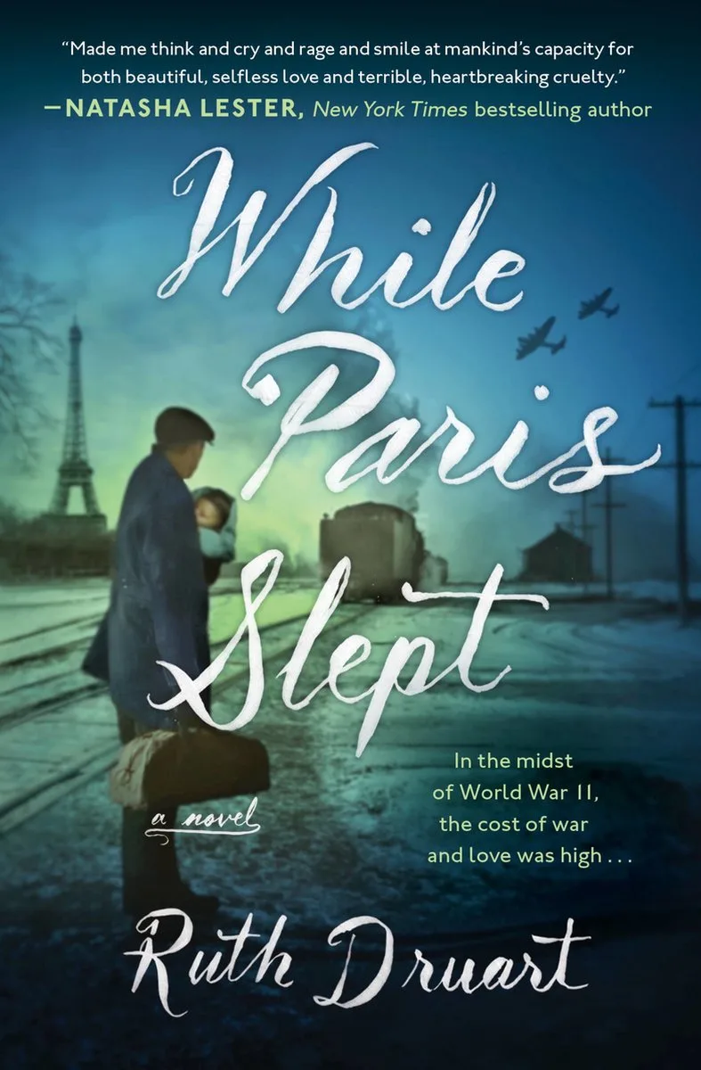 While Paris Slept fra Headline – billede af bogen