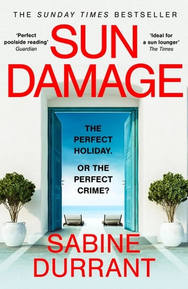 Sun Damage von Hodder & Stoughton – Buchfoto