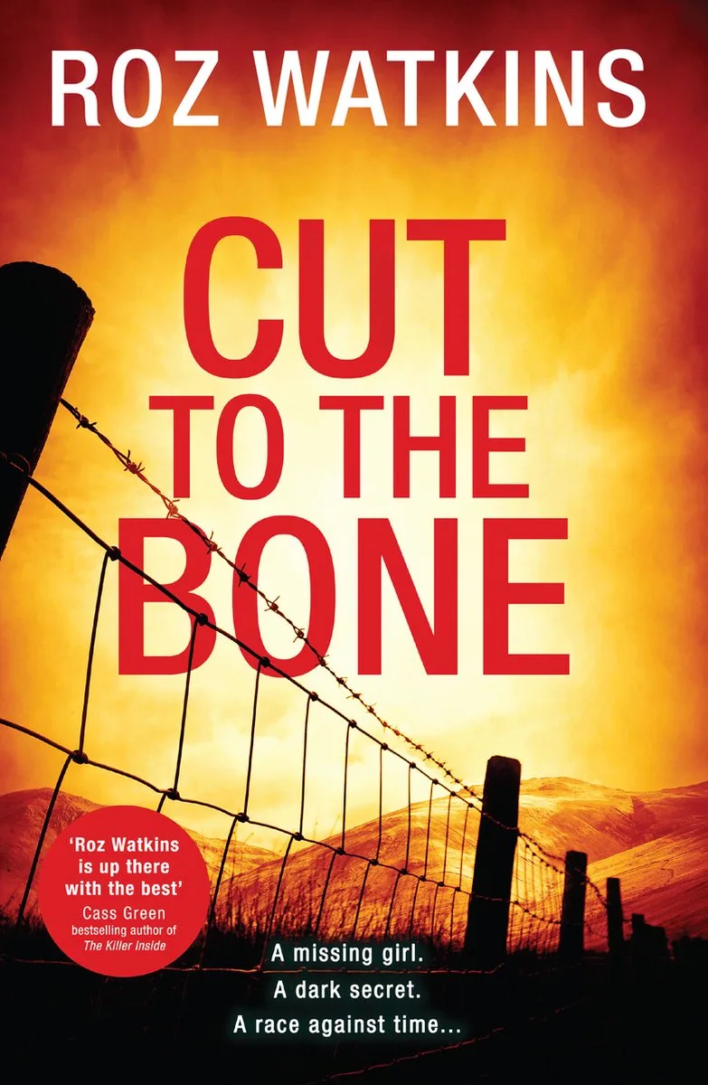 Cut To The Bone von HQ – Buchfoto