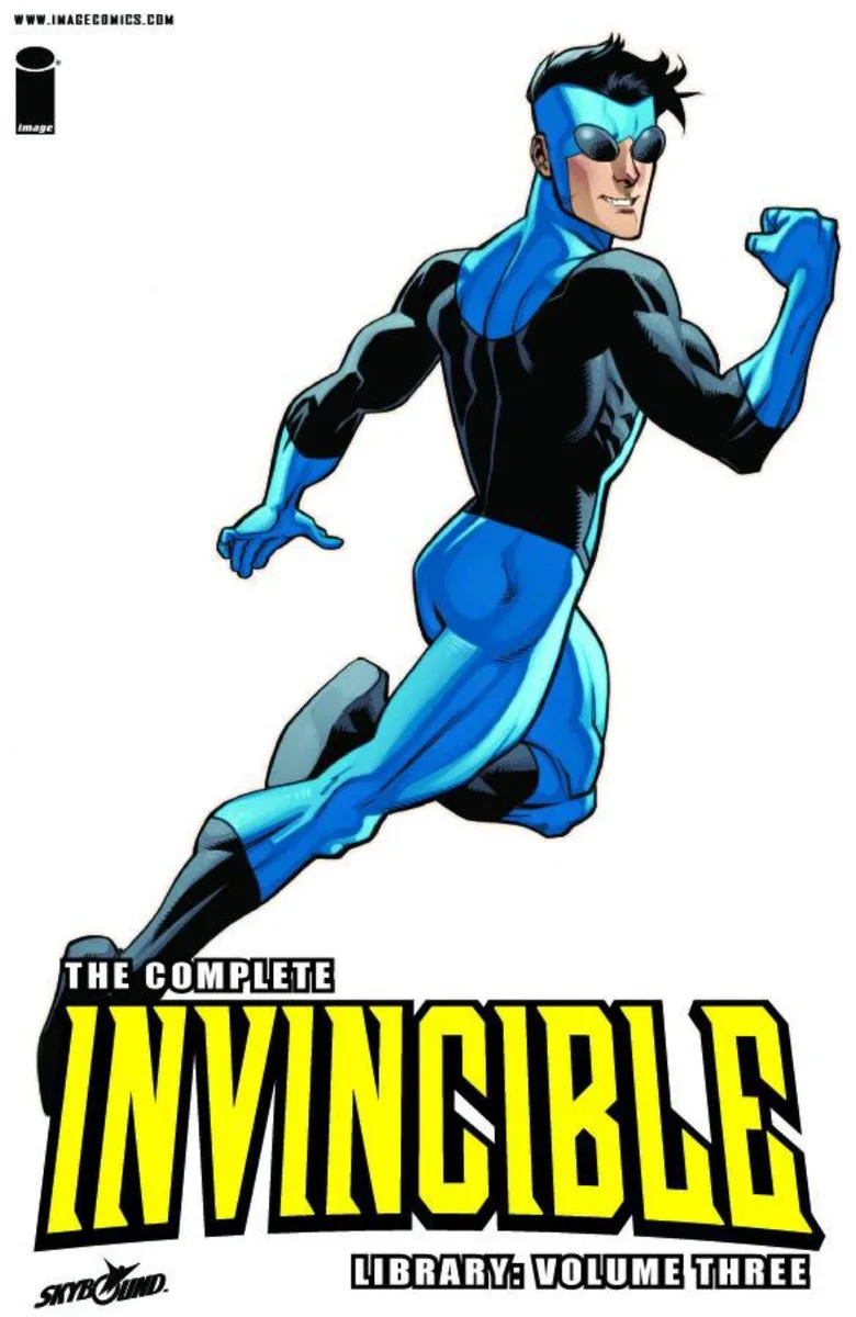 Complete Invincible Library 3 by Image Comics – book photo