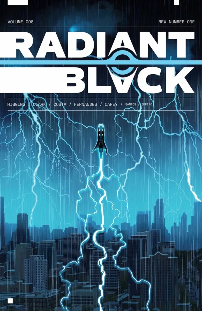 Massive-Verse- Radiant Black Volume 8 von Image Comics – Buchfoto