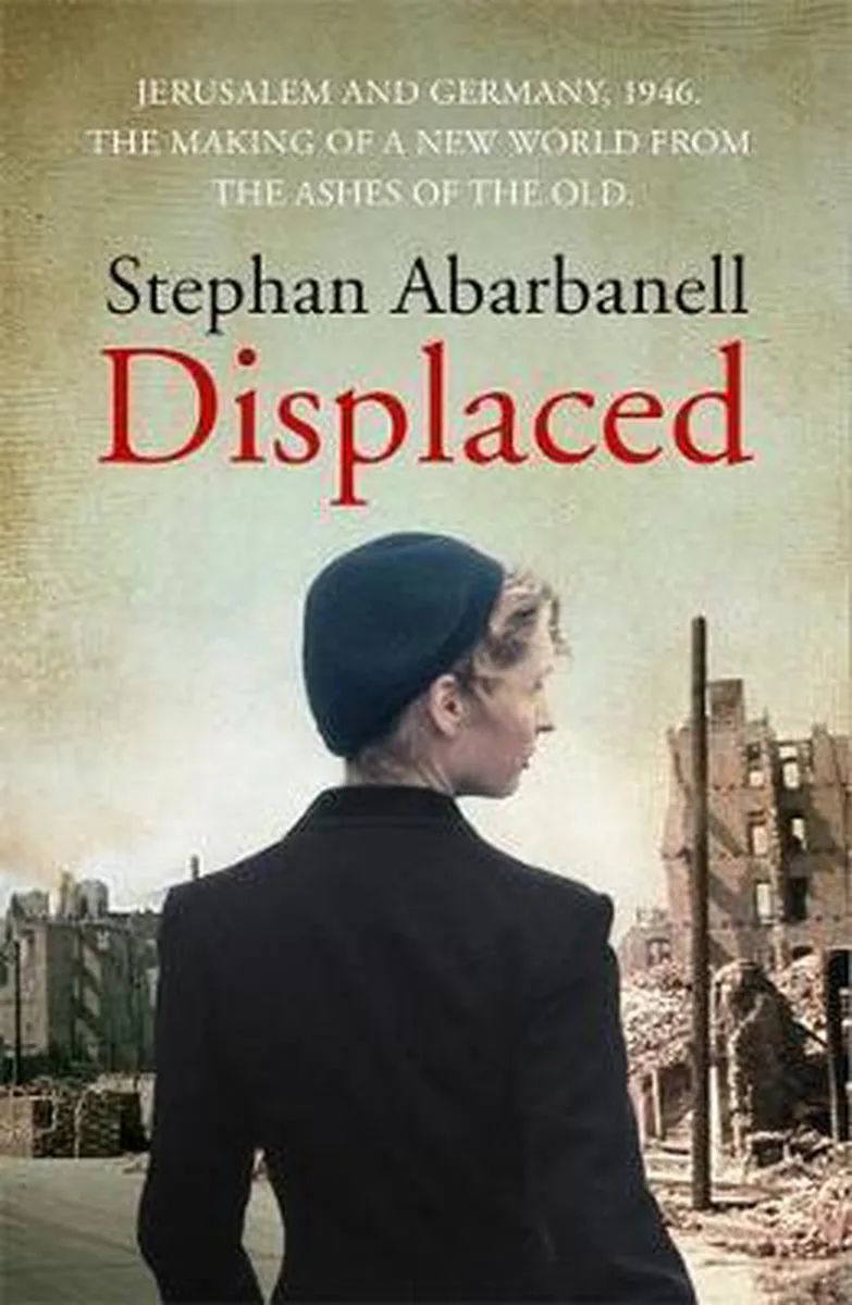Displaced van John Murray – boekfoto