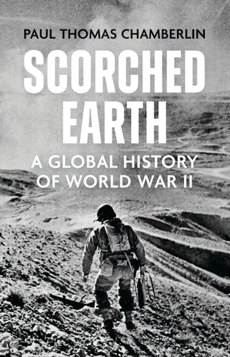 Scorched Earth fra John Murray – billede af bogen