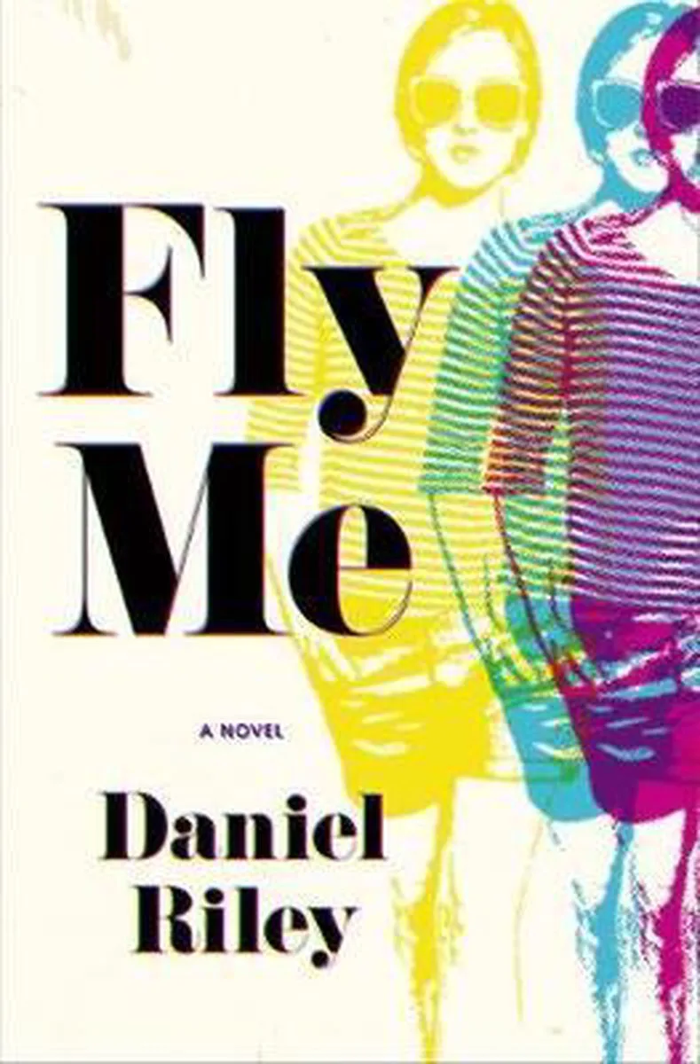Fly Me von Little, Brown – Buchfoto
