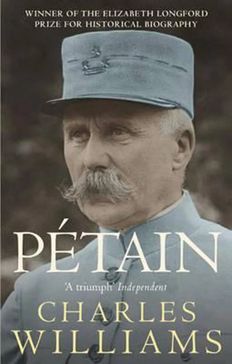 Petain von Little, Brown – Buchfoto