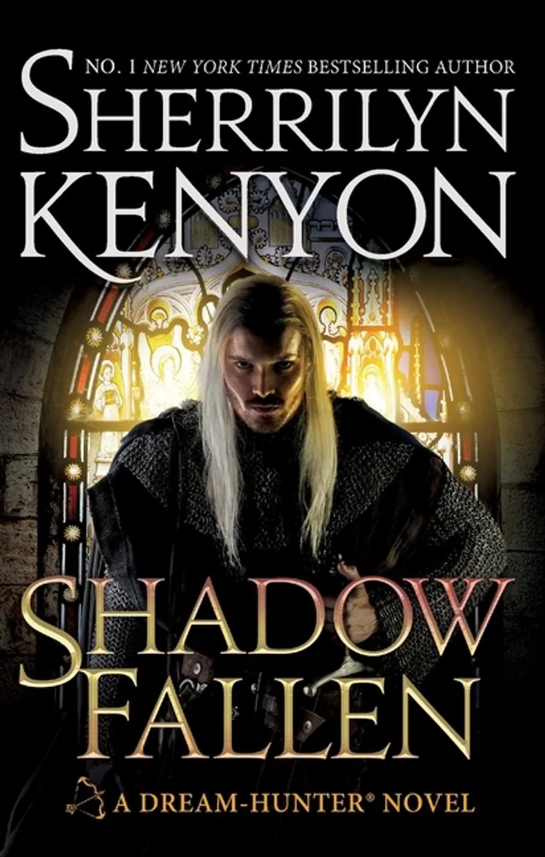 Shadow Fallen von Little, Brown – Buchfoto