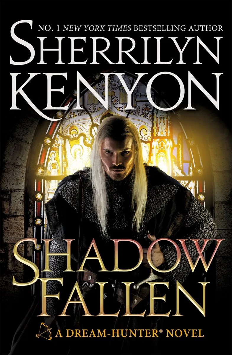 Shadow Fallen fra Little, Brown – billede af bogen