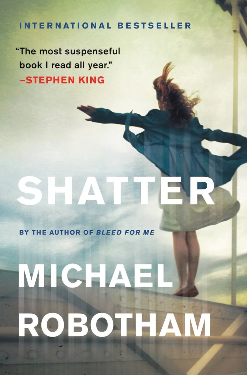 Shatter von Little, Brown – Buchfoto