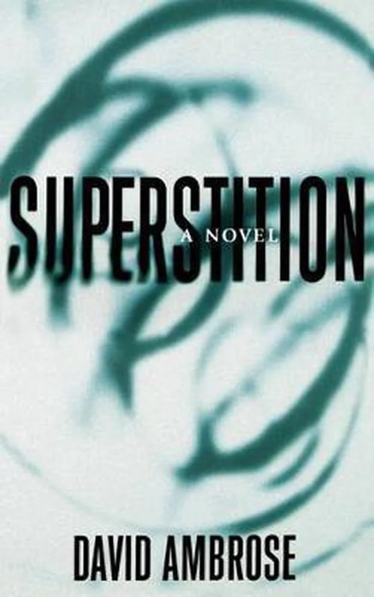 Superstition fra Little, Brown – billede af bogen