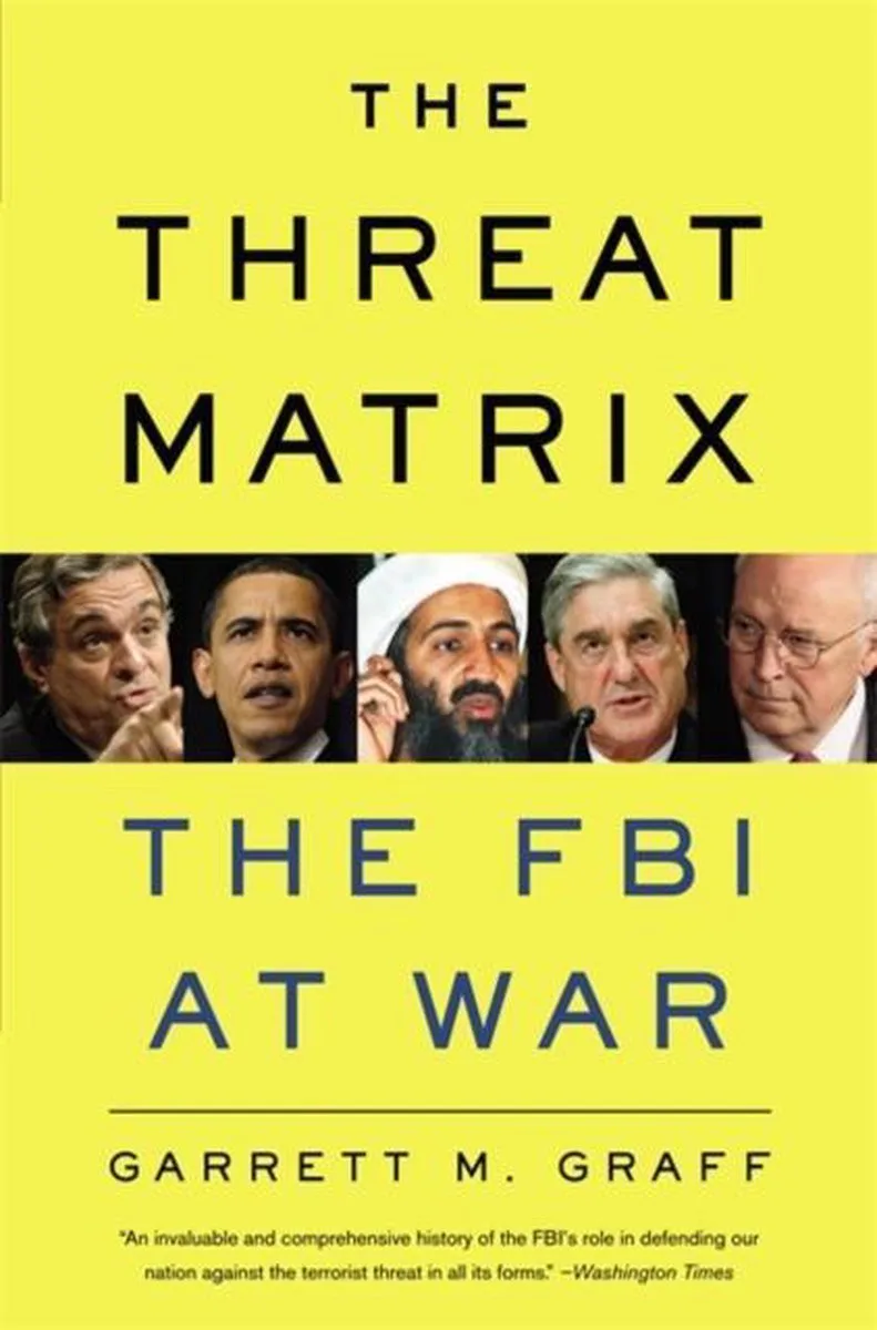 Threat Matrix von Little, Brown – Buchfoto