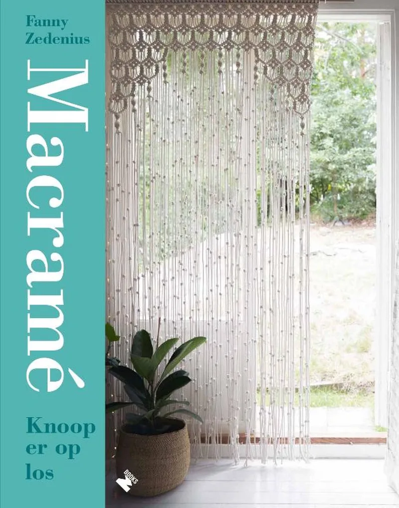 Macramé de Manteau – photo du livre