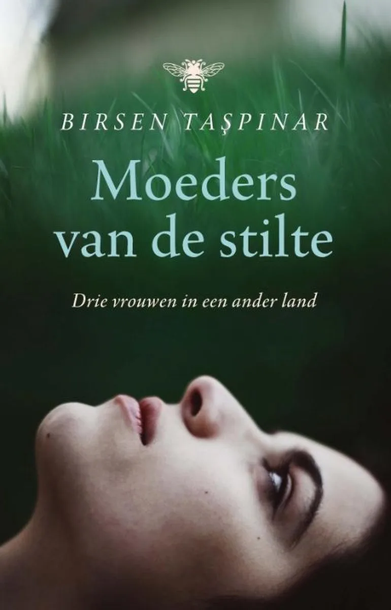 Moeders van de stilte von Manteau – Buchfoto