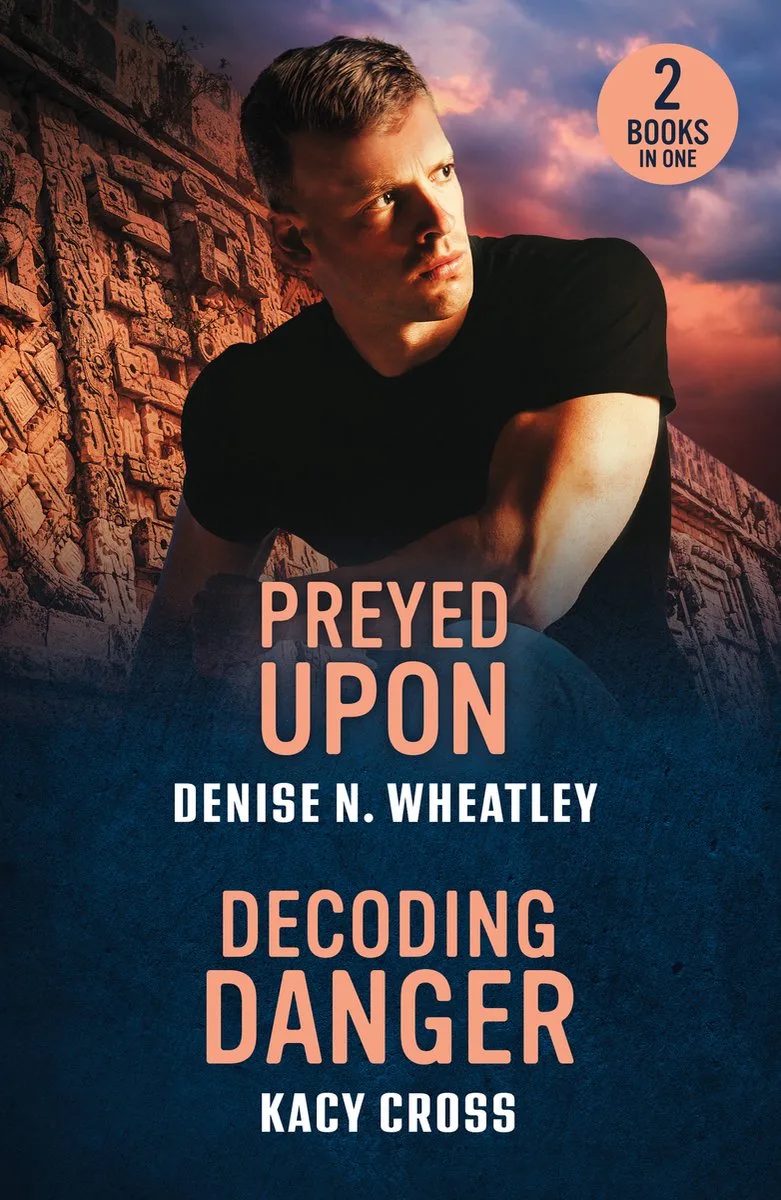 Preyed Upon / Decoding Danger van Mills & Boon – boekfoto