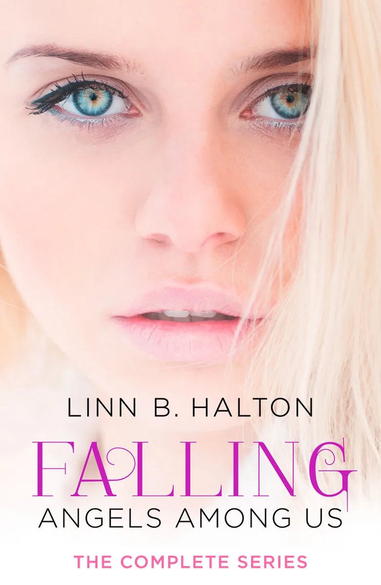Falling van One More Chapter – boekfoto