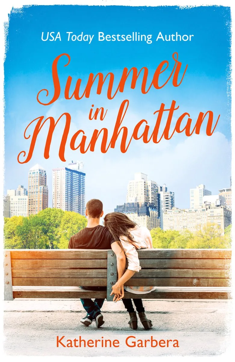 Summer in Manhattan von One More Chapter – Buchfoto