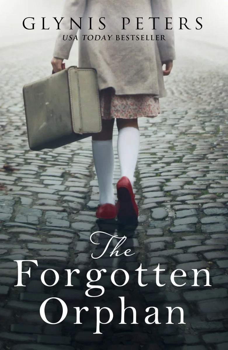 The Forgotten Orphan von One More Chapter – Buchfoto