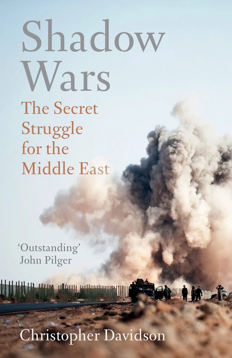Shadow Wars från Oneworld – bokbild