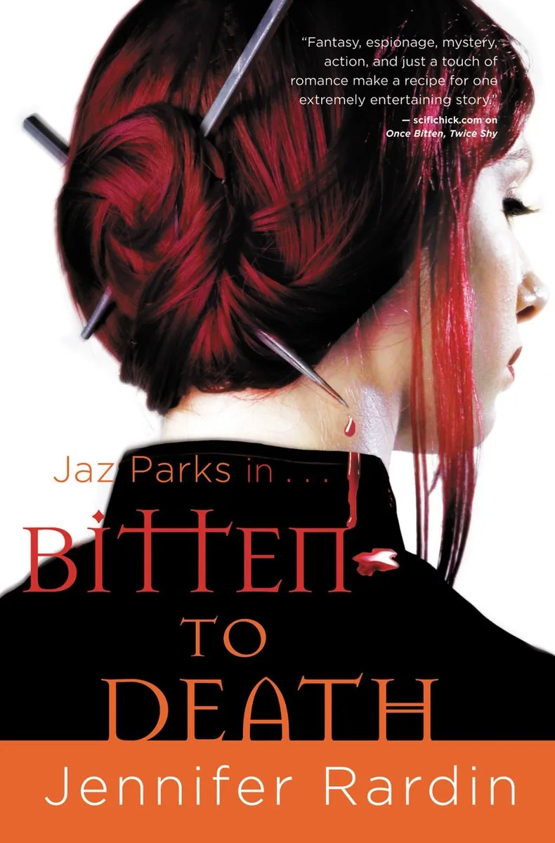 Bitten to Death von Orbit – Buchfoto