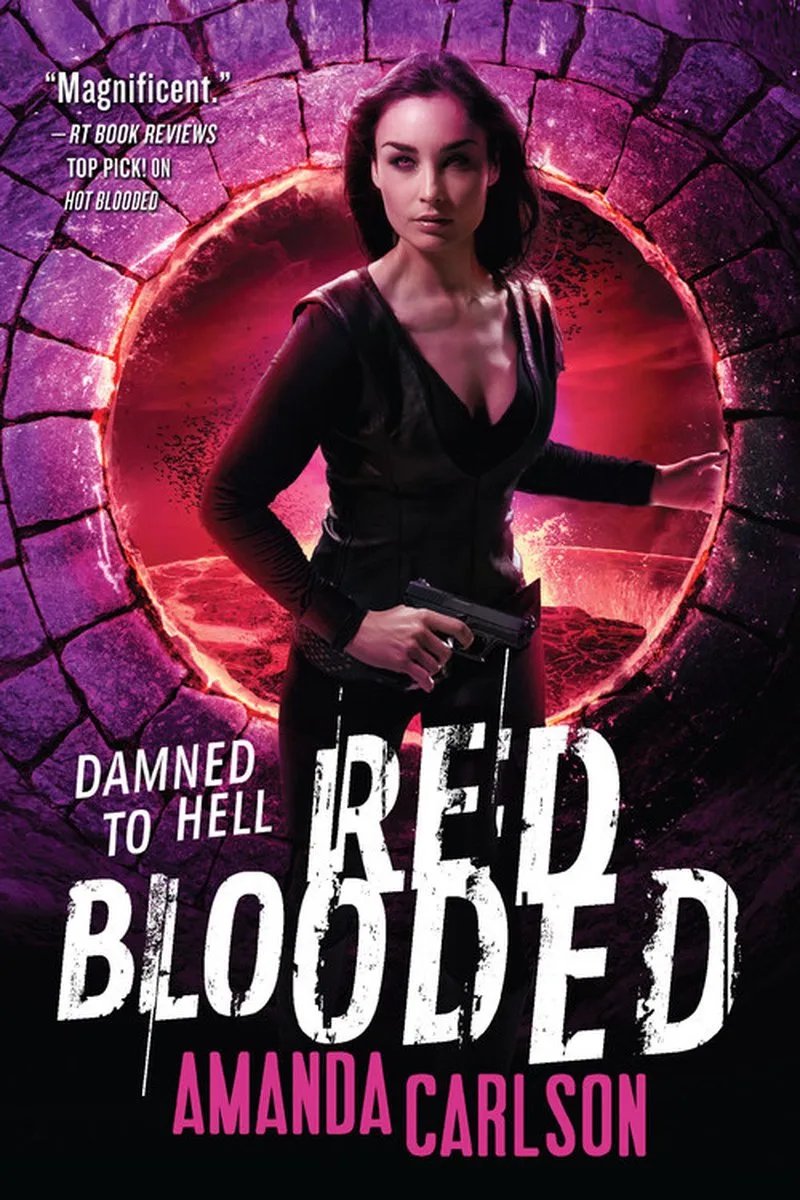 Red Blooded van Orbit – boekfoto