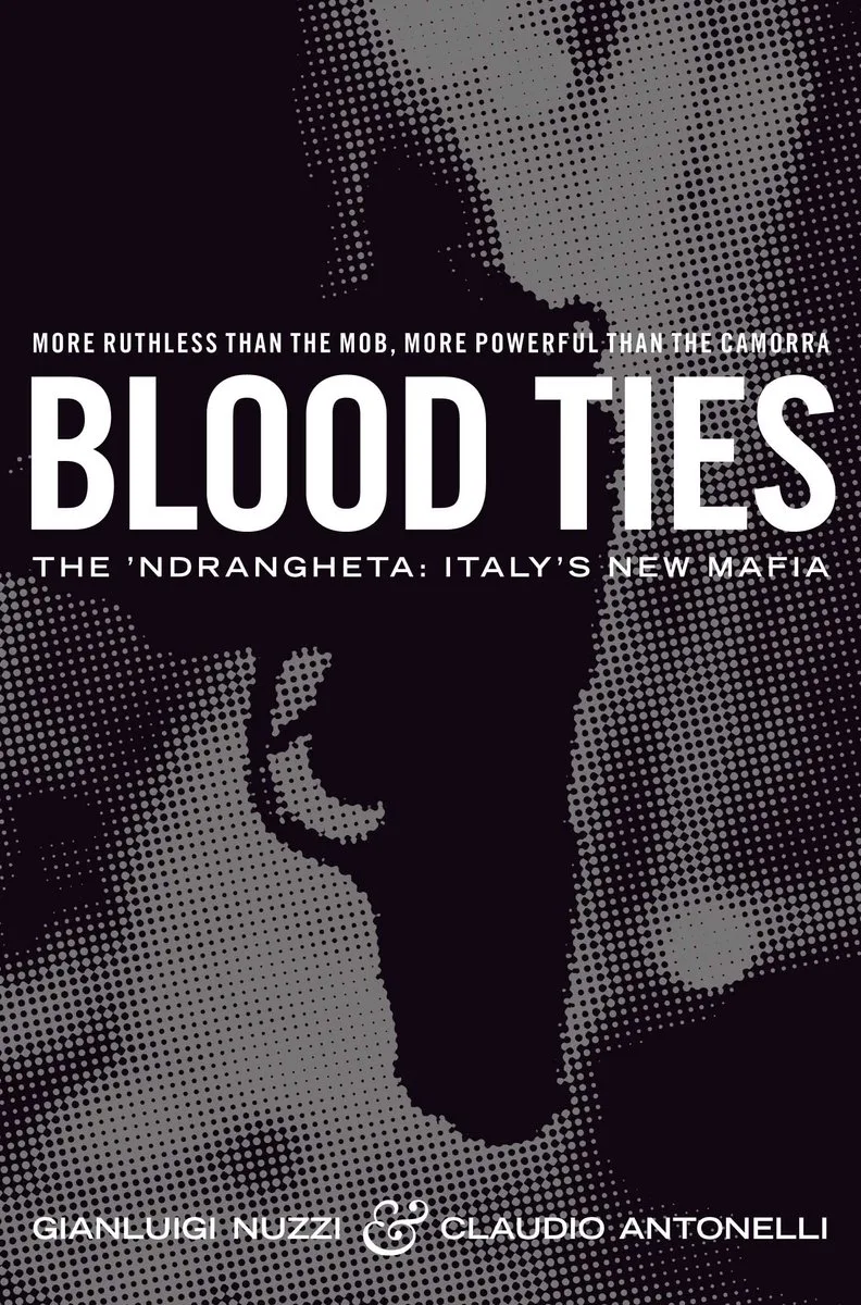 Blood Ties von Pan Macmillan – Buchfoto