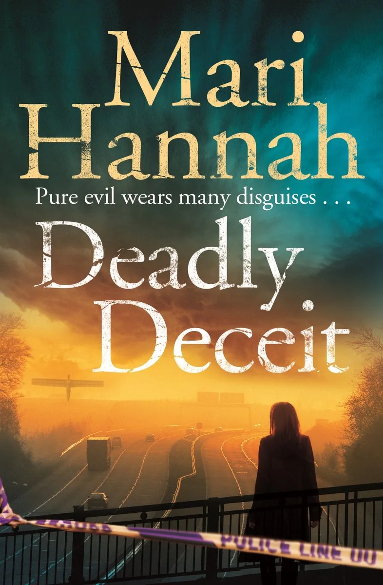 Deadly Deceit van Pan Macmillan – boekfoto