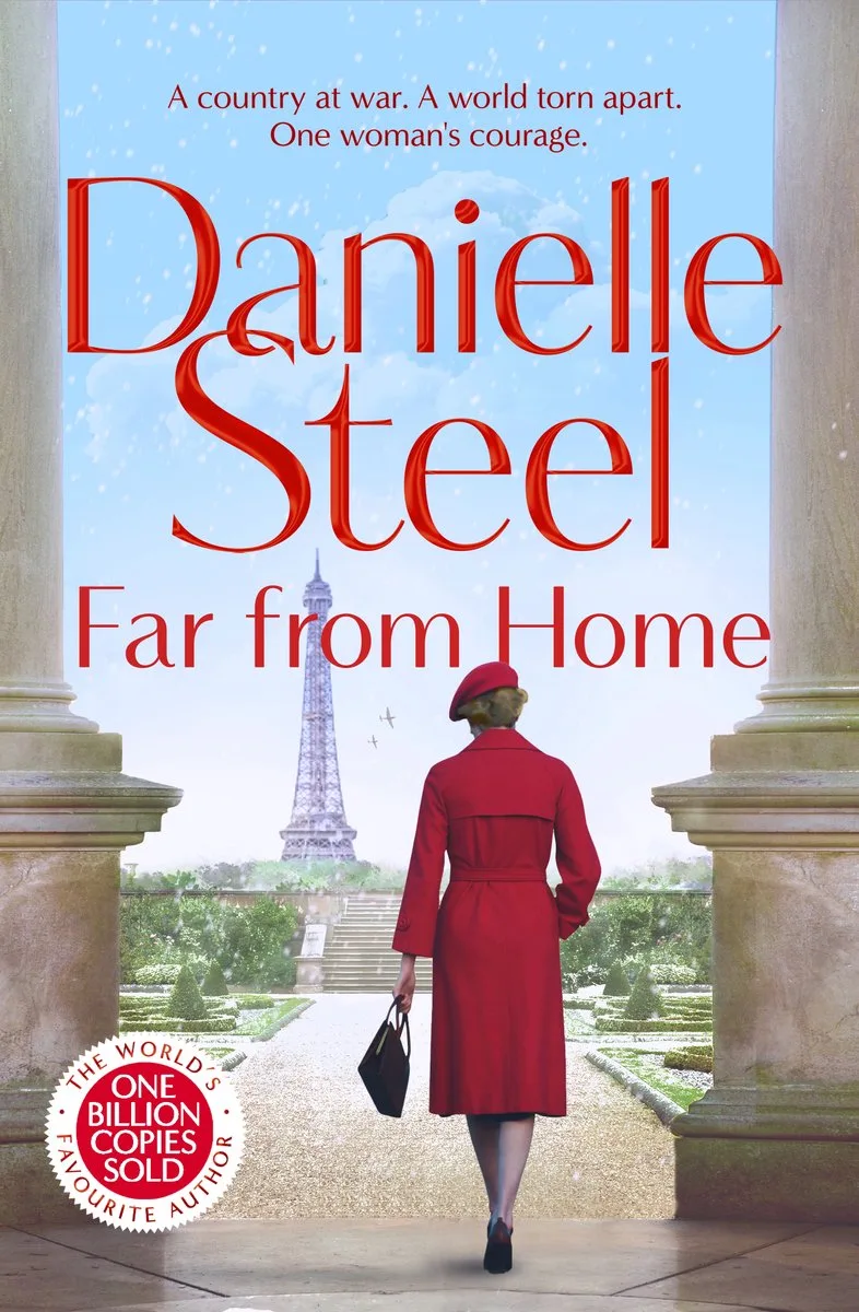 Far From Home von Pan Macmillan – Buchfoto