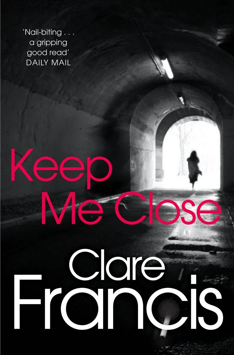 Keep Me Close de Pan Macmillan – photo du livre