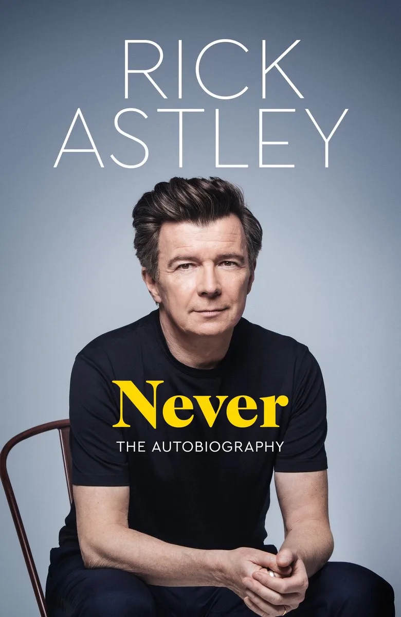 Never von Pan Macmillan – Buchfoto