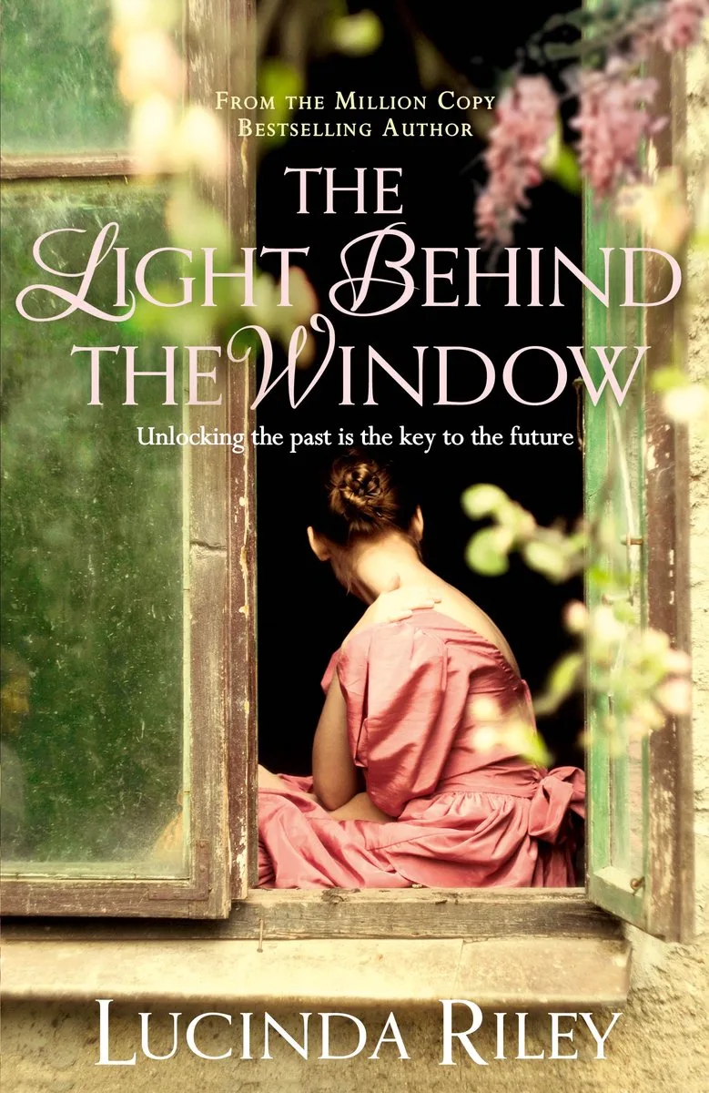 The Light Behind The Window von Pan Macmillan – Buchfoto