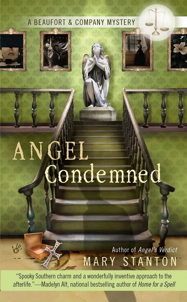 Angel Condemned von Penguin – Buchfoto