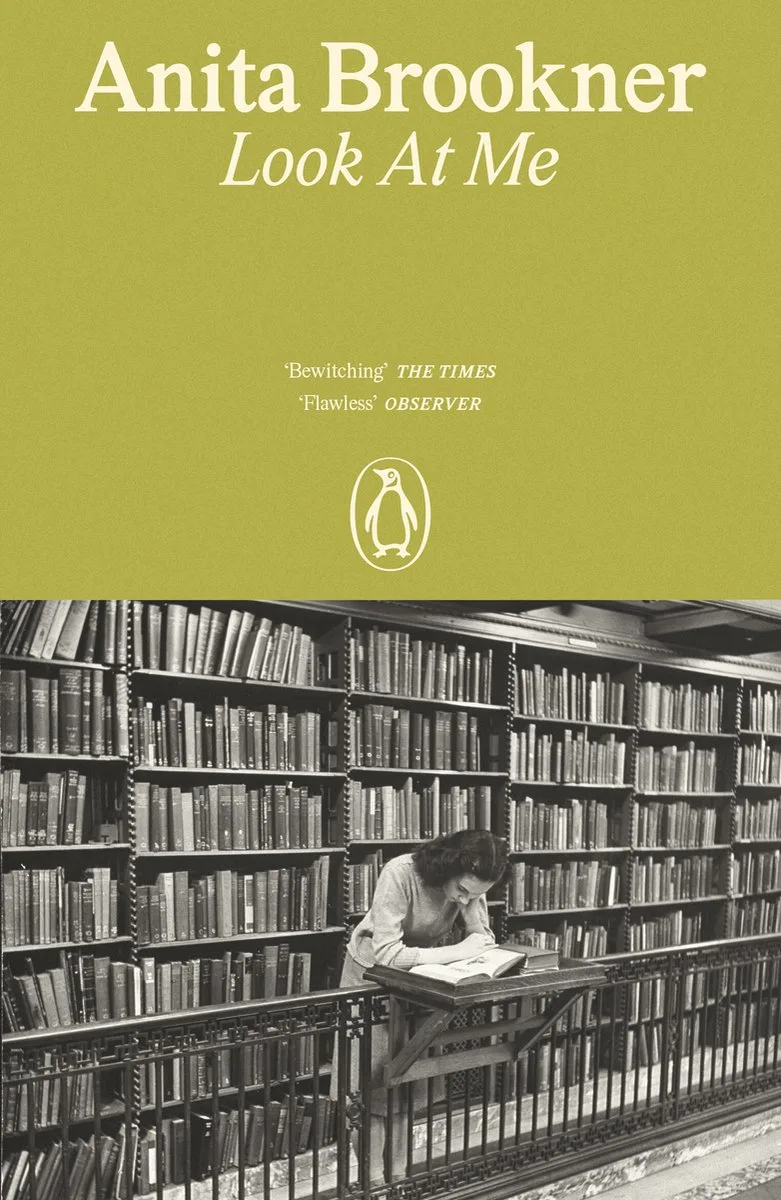 Look At Me von Penguin – Buchfoto