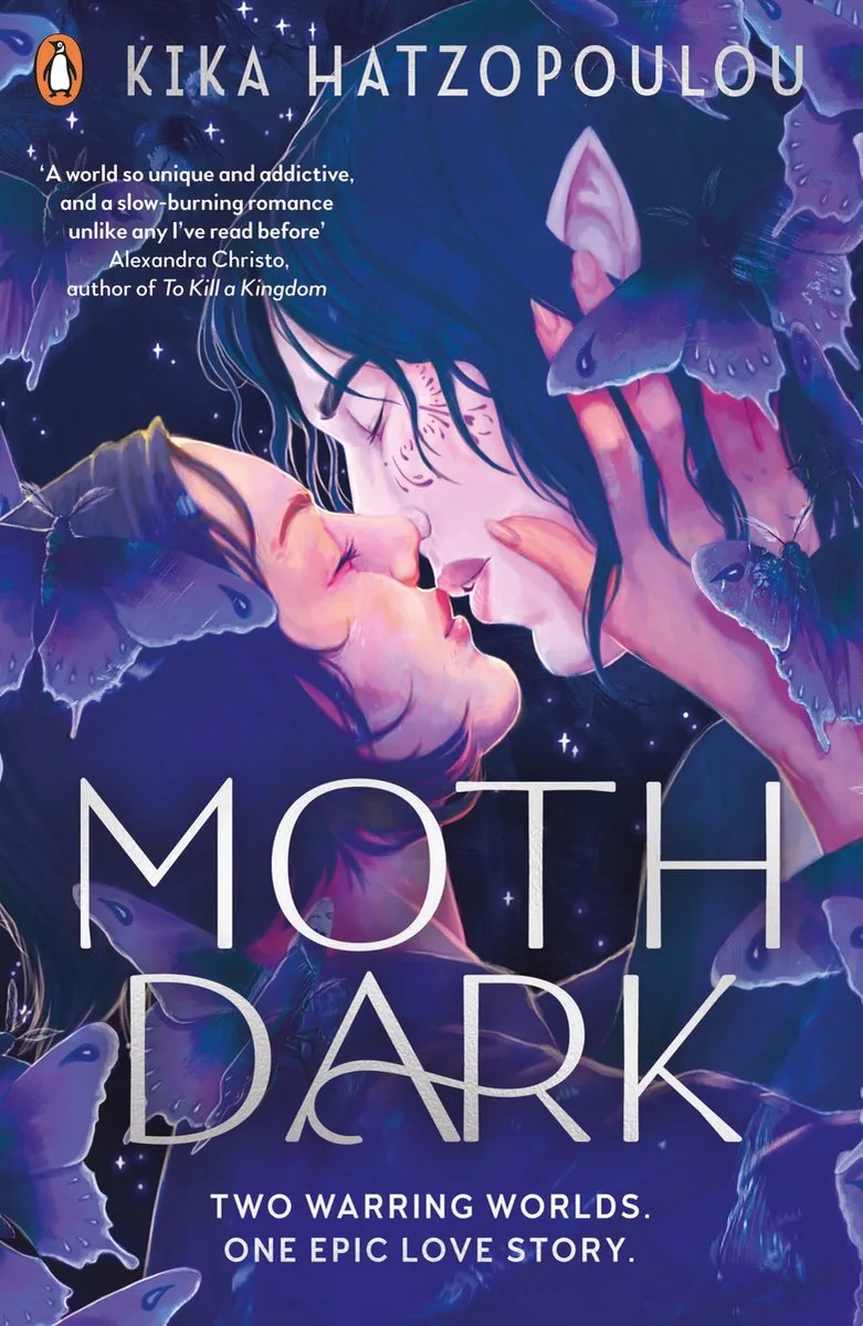 Moth Dark von Penguin – Buchfoto