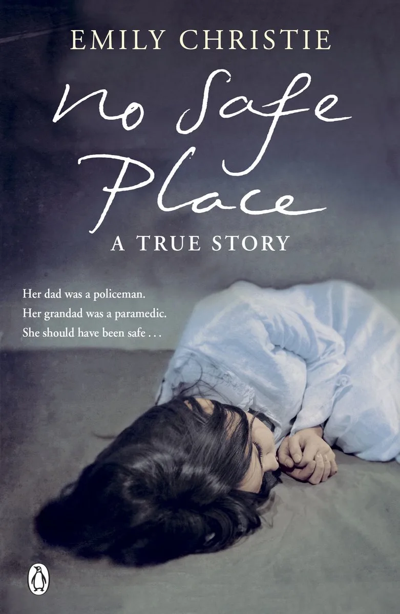 No Safe Place von Penguin – Buchfoto