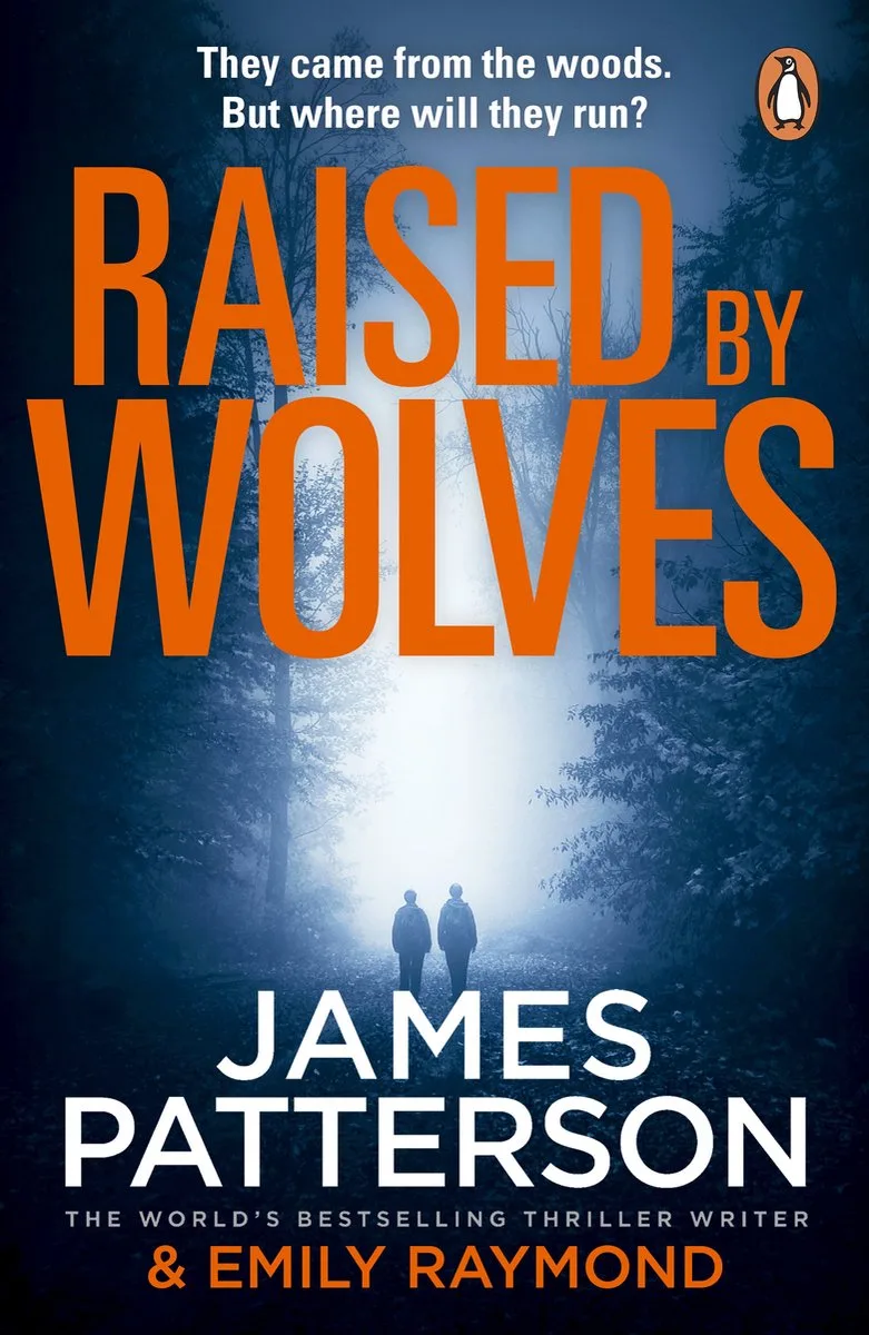 Raised By Wolves fra Penguin – billede af bogen