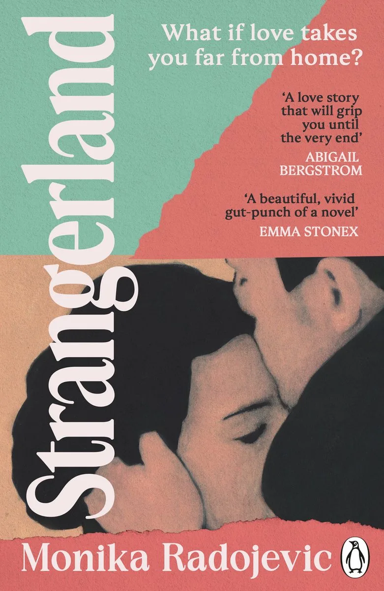 Strangerland fra Penguin – billede af bogen