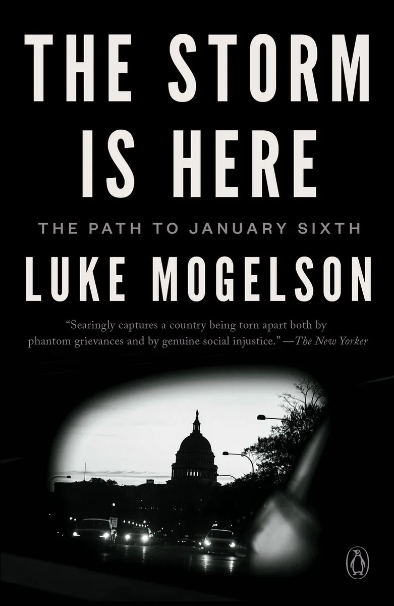 The Storm Is Here von Penguin – Buchfoto