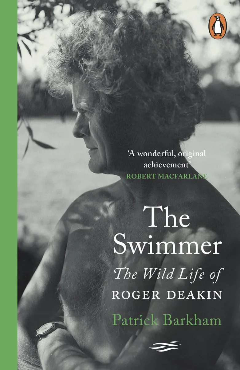 The Swimmer fra Penguin – billede af bogen