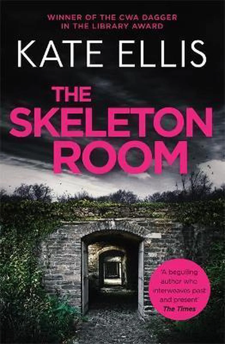 The Skeleton Room von Piatkus – Buchfoto