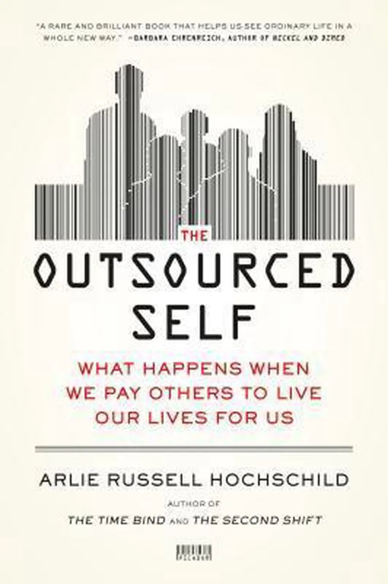 The Outsourced Self von Picador – Buchfoto