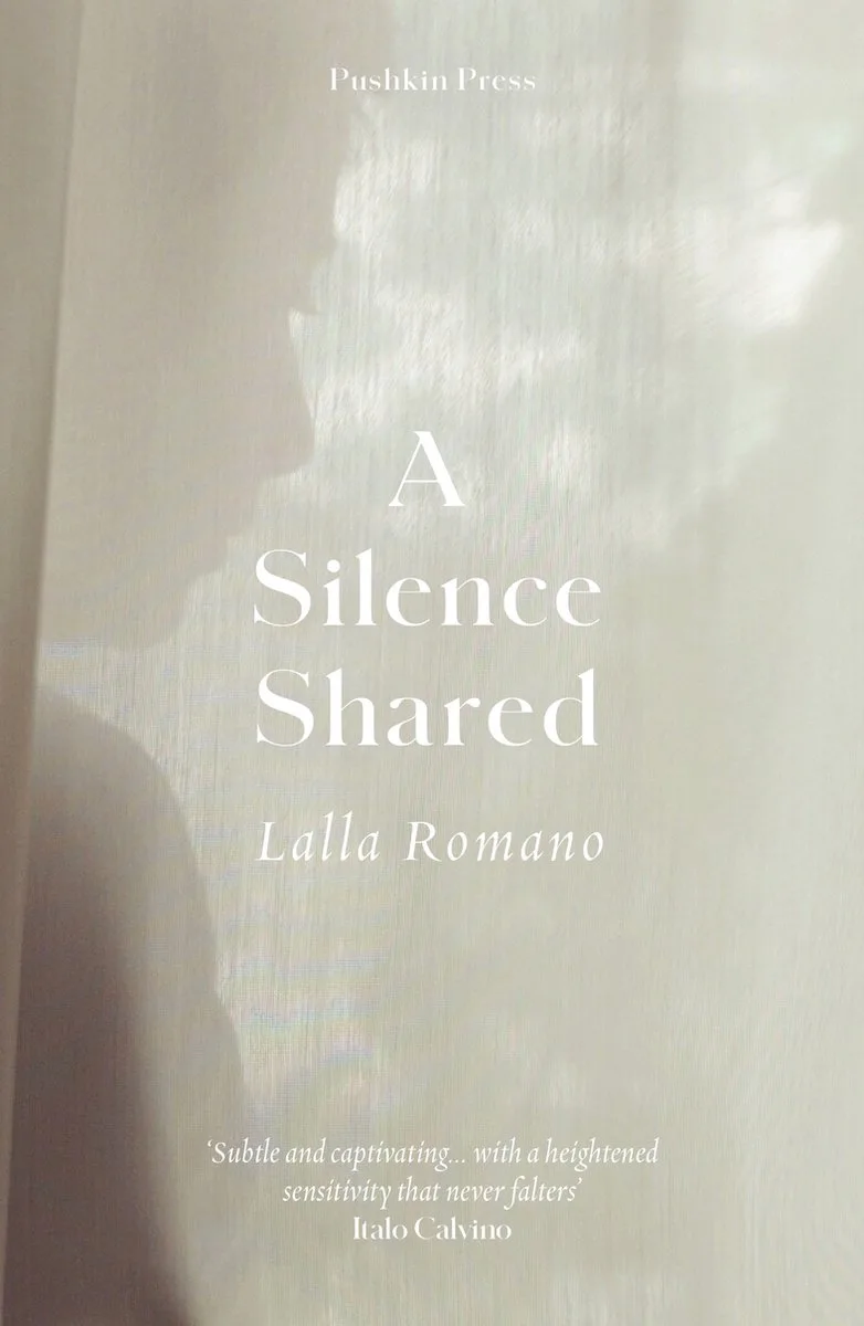 A Silence Shared de Pushkin Press – photo du livre