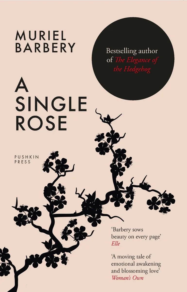 A Single Rose de Pushkin Press – photo du livre