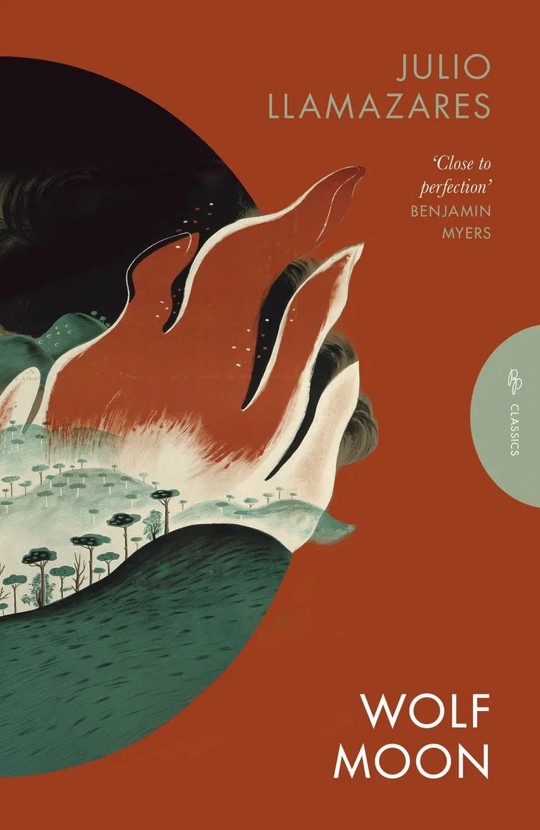 Classics - Wolf Moon van Pushkin Press – boekfoto