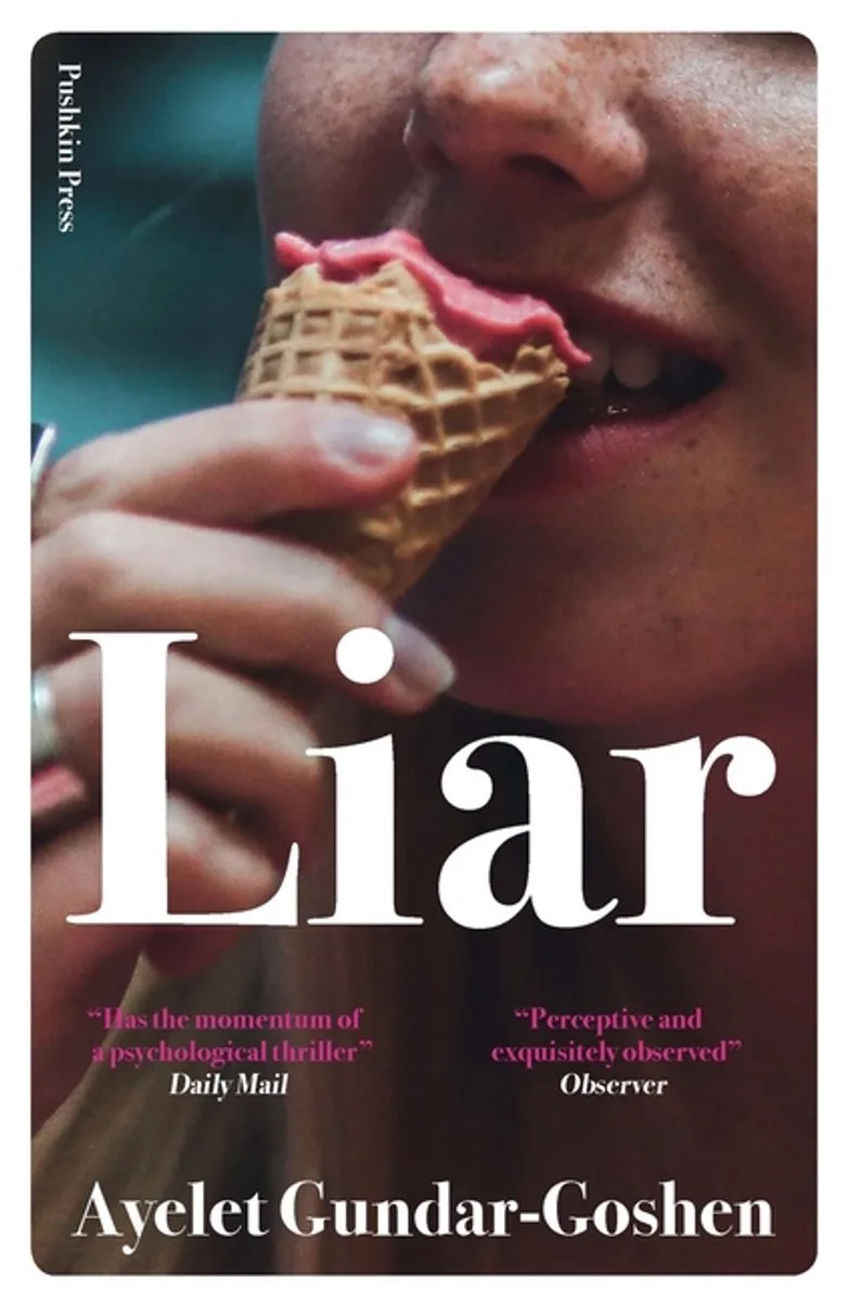 Liar van Pushkin Press – boekfoto